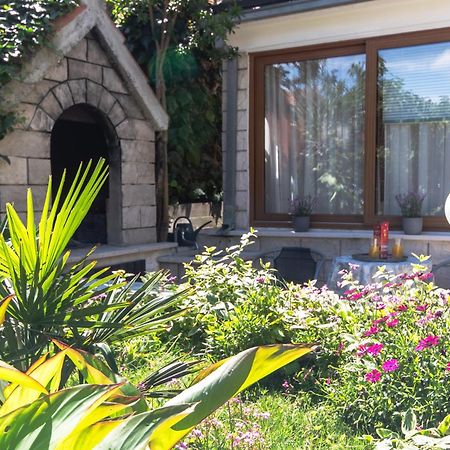 Marjan Hill 3-Br Apt,5 Guests Private Garden Near Beach Split Zewnętrze zdjęcie